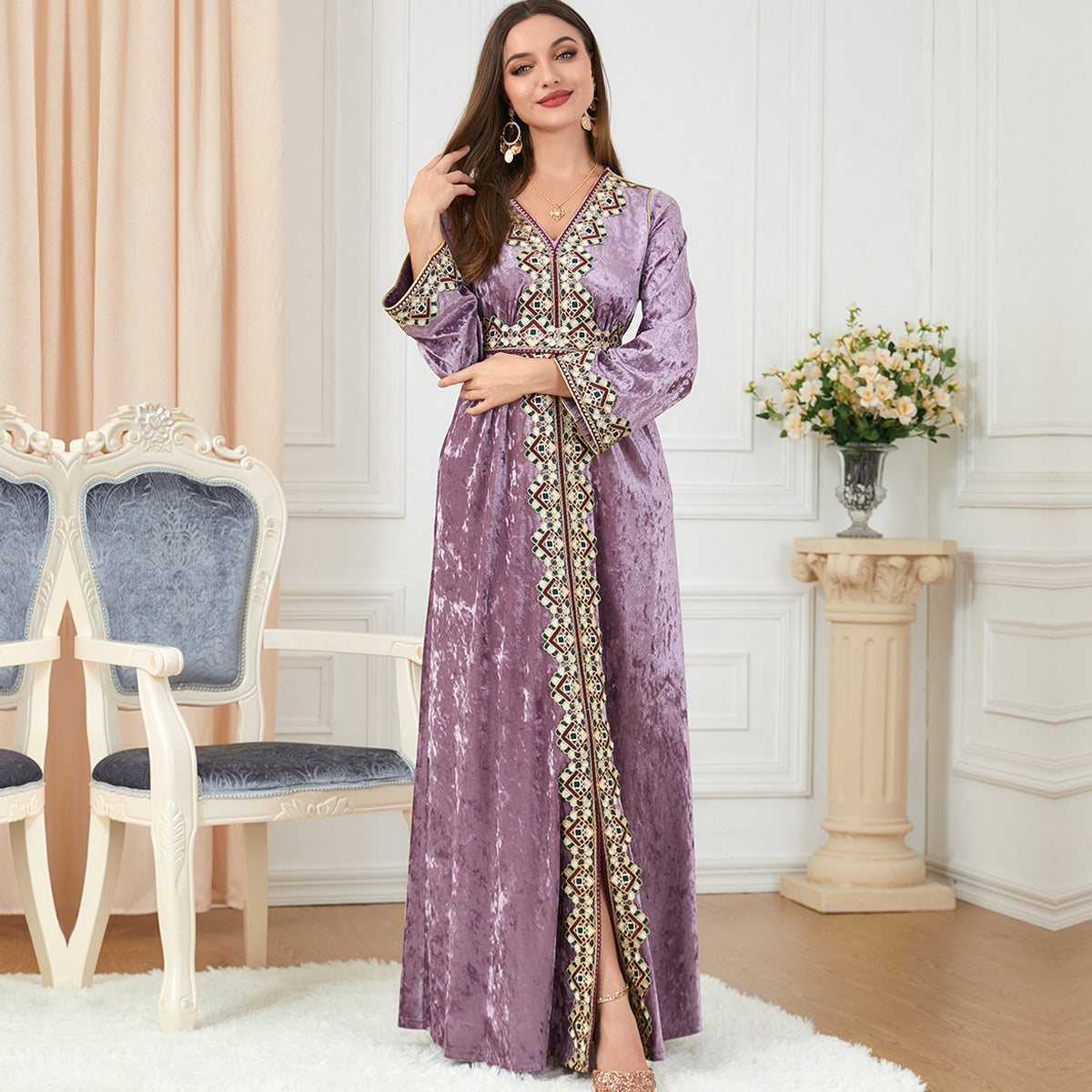 Robe Longue Velours Doré – Col V, Manches Longues & Coupe Ample Automne-Hiver