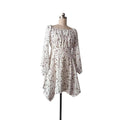 Robe Florale Épaules Dénudées – Manches Évasées & Taille Cinée