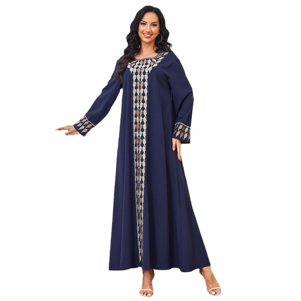 Robe Longue Brodée Col Rond – Manches Longues & Coupe Ample